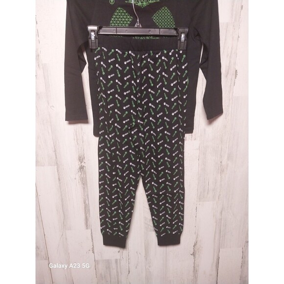 Xbox Boys 7-8 Pajama Set - Picture 9 of 13